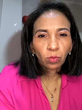 Snapshot of Mrsvictoriaaa chatting on February 26, 2025, 5:53 pm Mrsvictoriaaa online show from February 26, 2025, 5:53 pm