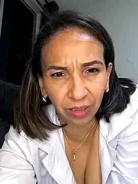 Snapshot of Mrsvictoriaaa chatting on February 23, 2025, 1:13 am Mrsvictoriaaa online show from February 23, 2025, 1:13 am