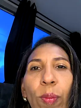 Snapshot of Mrsvictoriaaa chatting on February 23, 2025, 11:14 pm Mrsvictoriaaa online show from February 23, 2025, 11:14 pm
