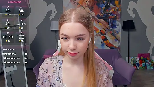 FloraBonde online show from October 30, 2025, 10:13 am