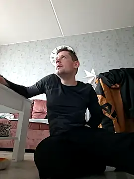 Snapshot of VickyDevilEU chatting on December 3, 2025, 9:20 am VickyDevilEU online show from December 3, 2025, 9:20 am