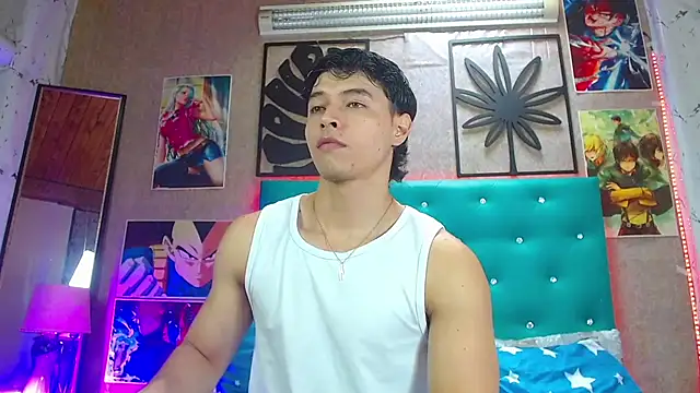 LiamAndrewzz online show from October 5, 2025, 4:53 pm