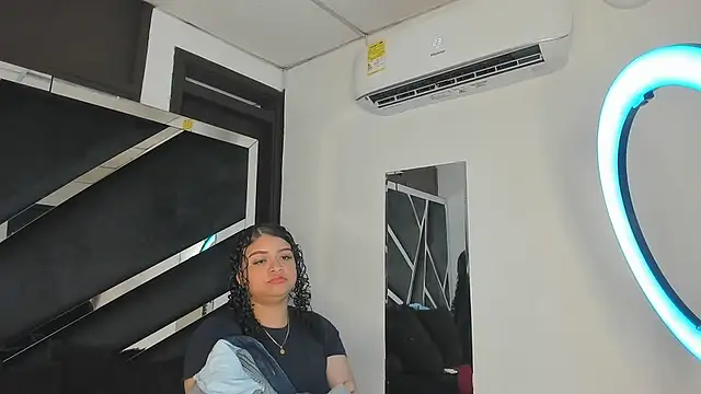 Rubyxht online show from October 11, 2025, 12:50 pm