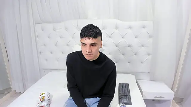 frank jhonsson online show from January 10, 2026, 4:13 pm