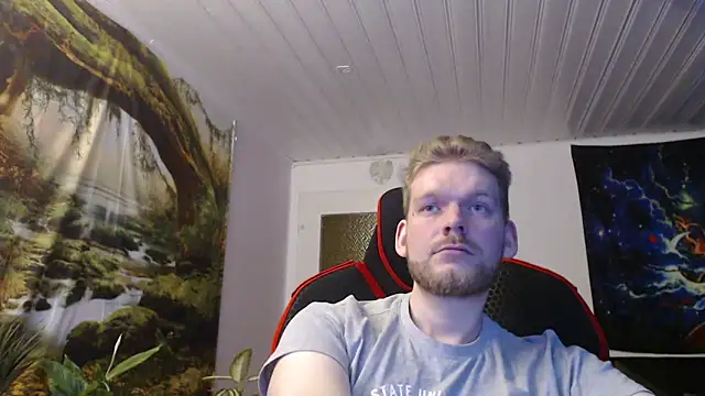 Snapshot of Justforfunc123 chatting on November 28, 2025, 9:04 pm Justforfunc123 online show from November 28, 2025, 9:04 pm