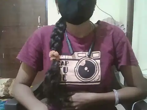 Snapshot of cutee_telugu chatting on November 25, 2025, 2:50 pm cutee telugu online show from November 25, 2025, 2:50 pm