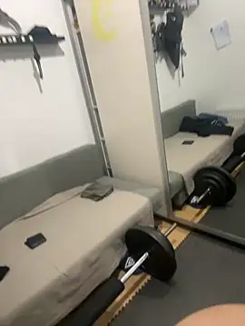 Snapshot of pesyelisa chatting on September 22, 2025, 12:55 pm pesyelisa online show from September 22, 2025, 12:55 pm