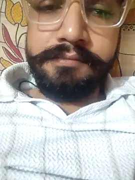 Snapshot of yourindianfellow chatting on October 9, 2025, 7:53 am yourindianfellow online show from October 9, 2025, 7:53 am