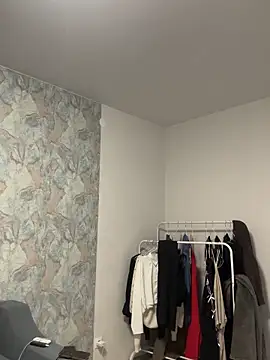 Snapshot of AlishaPrettyBlade chatting on January 18, 2026, 12:41 pm AlishaPrettyBlade online show from January 18, 2026, 12:41 pm