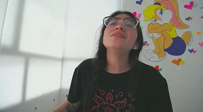 Snapshot of Arielle_lov chatting on February 26, 2025, 5:42 pm Arielle lov online show from February 26, 2025, 5:42 pm