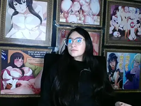 Snapshot of Arielle_lov chatting on February 25, 2025, 11:32 am Arielle lov online show from February 25, 2025, 11:32 am