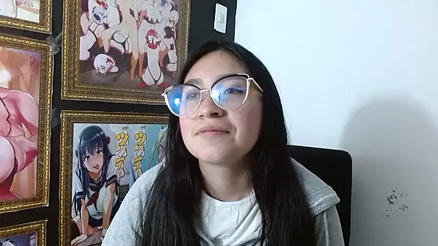 Snapshot of Arielle_lov chatting on March 7, 2025, 11:29 am Arielle lov online show from March 7, 2025, 11:29 am