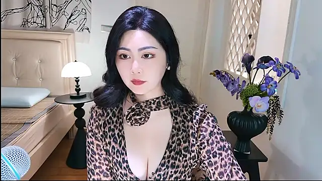 Snapshot of Tingdie chatting on September 28, 2025, 1:29 pm Tingdie online show from September 28, 2025, 1:29 pm