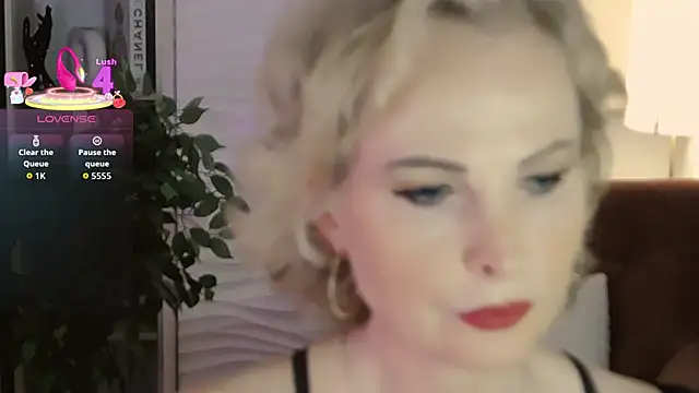 Sandra Kind online show from September 30, 2025, 5:35 am