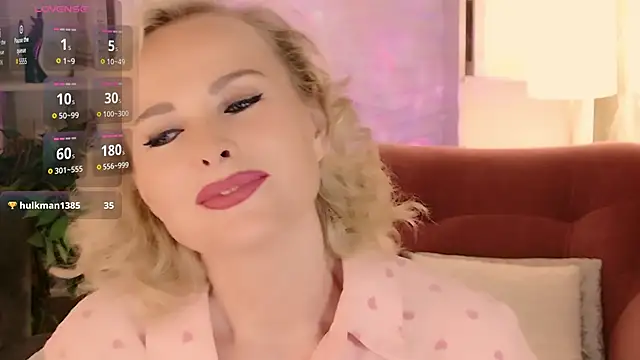Snapshot of Sandra_Kind chatting on June 9, 2026, 5:30 am Sandra Kind online show from June 9, 2026, 5:30 am