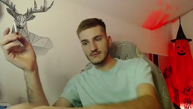 yoyoboy988 online show from September 21, 2025, 8:36 pm