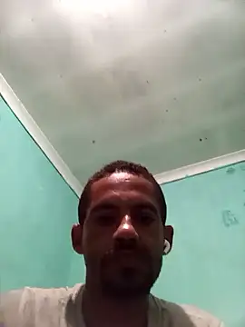 Quint3n online show from March 19, 2026, 7:03 pm