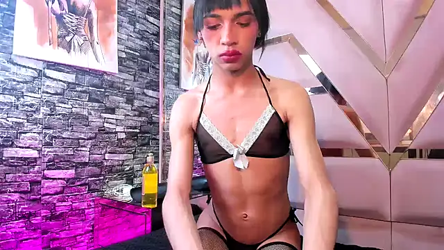 Danny Luxx online show from April 9, 2026, 11:11 pm