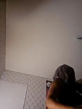 Louna45dv online show from February 17, 2025, 7:55 pm