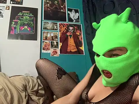 NatashaRex online show from March 4, 2025, 5:42 am