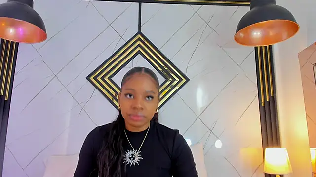 EmilyDiaaz online show from October 11, 2025, 12:06 pm