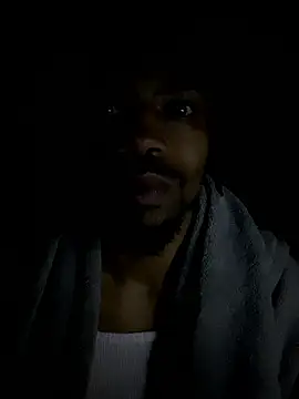 Cruzz003 online show from January 14, 2026, 5:22 am