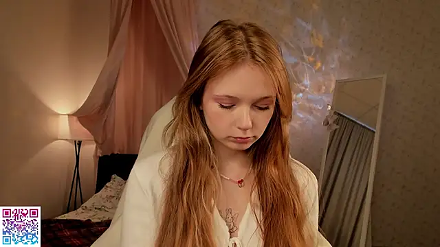 Snapshot of boozekirs_ chatting on October 17, 2025, 3:32 am boozekirs online show from October 17, 2025, 3:32 am