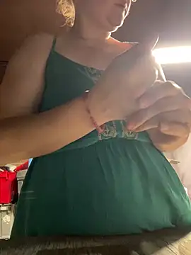 Snapshot of HTXBELLE chatting on February 28, 2026, 12:32 am HTXBELLE online show from February 28, 2026, 12:32 am