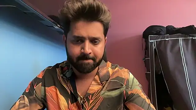 Snapshot of screwdrivertournevis3 chatting on March 20, 2025, 6:52 am screwdrivertournevis3 online show from March 20, 2025, 6:52 am