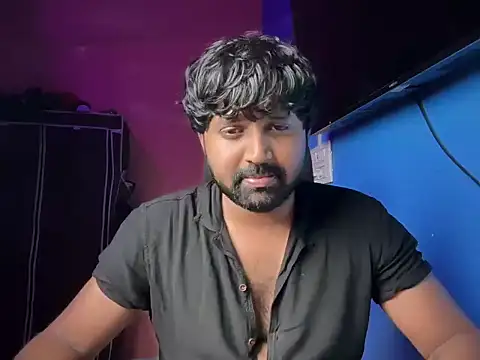 Snapshot of screwdrivertournevis3 chatting on October 24, 2025, 6:18 pm screwdrivertournevis3 online show from October 24, 2025, 6:18 pm