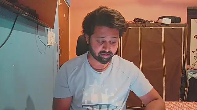 Snapshot of screwdrivertournevis3 chatting on February 14, 2026, 12:38 pm screwdrivertournevis3 online show from February 14, 2026, 12:38 pm