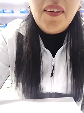 Lobitasexiii online show from October 18, 2025, 5:20 am