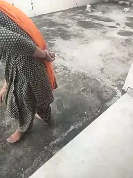 indian couple4 online show from October 31, 2025, 1:24 am