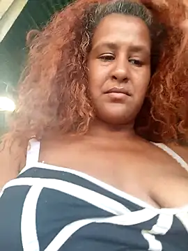 shirlihot online show from November 18, 2025, 7:17 pm