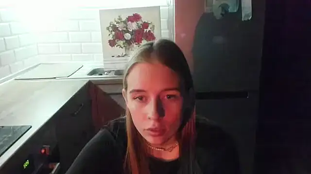 AnnNorriss online show from October 10, 2025, 5:47 pm