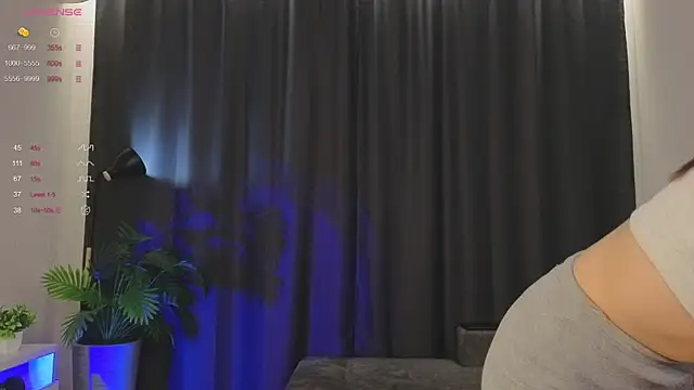 Nerdy Amy online show from November 5, 2025, 4:10 pm