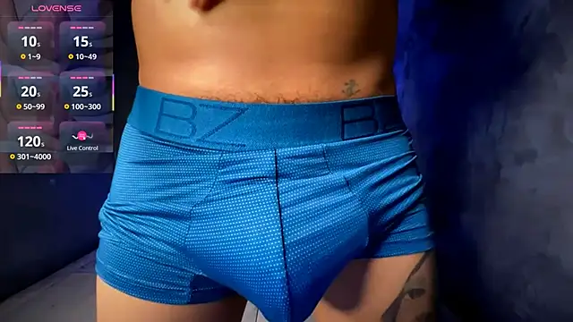 jeffvalemtino online show from October 17, 2025, 10:55 pm