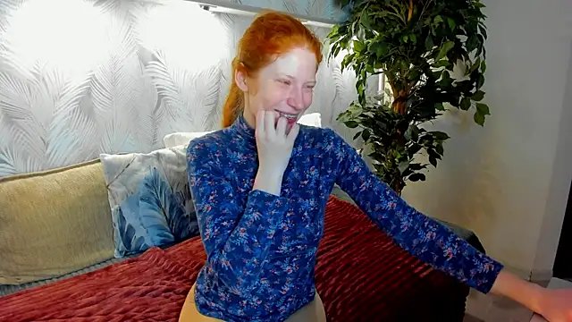 Sandra Wi1son online show from February 17, 2026, 1:36 am