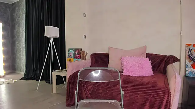 Sandra Wi1son online show from March 20, 2026, 1:50 am