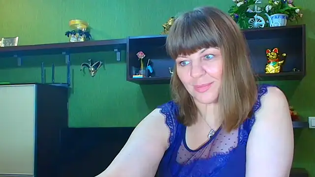 Snapshot of VeronikawGold chatting on November 14, 2025, 1:20 am VeronikawGold online show from November 14, 2025, 1:20 am