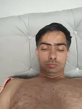 andreiiiii2025 online show from June 26, 2026, 1:17 pm