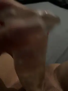 lola  med online show from February 19, 2025, 8:31 pm