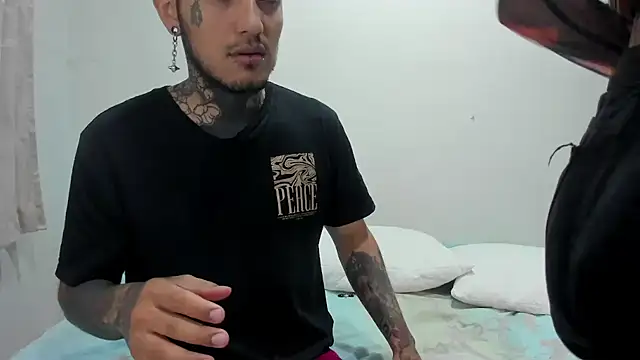 Snapshot of inksexdream chatting on February 28, 2025, 6:21 am inksexdream online show from February 28, 2025, 6:21 am