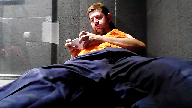 kinkyfag94 online show from January 7, 2026, 12:37 am