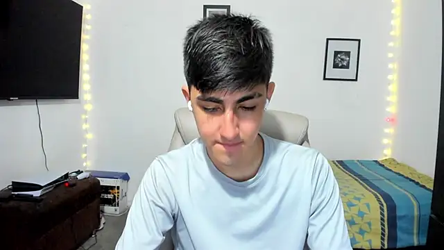 babymaik online show from September 15, 2025, 10:32 pm