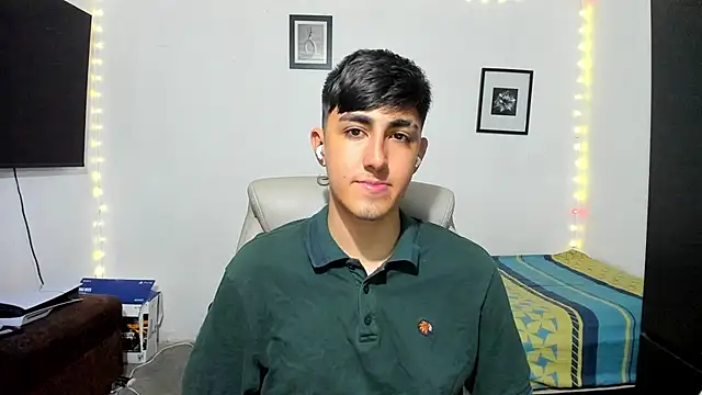 babymaik online show from October 2, 2025, 8:34 pm