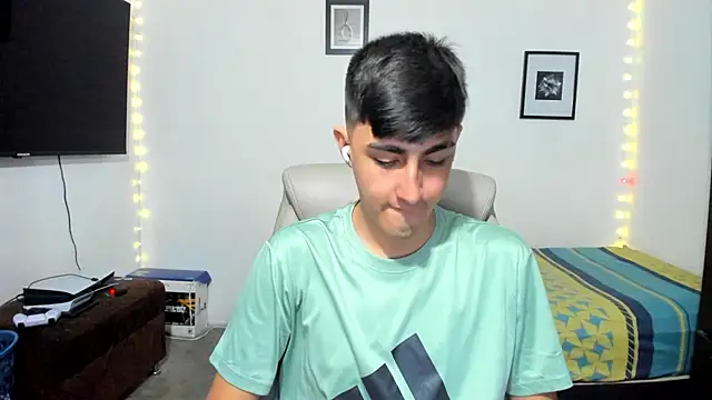 babymaik online show from September 17, 2025, 5:26 pm