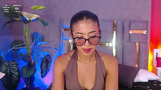 Snapshot of Tyla_Ks chatting on February 7, 2026, 7:55 pm Tyla Ks online show from February 7, 2026, 7:55 pm