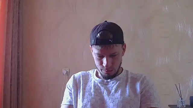 frama666 online show from July 18, 2026, 8:45 am