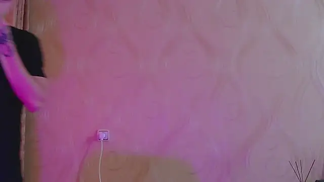 Snapshot of frama666 chatting on November 13, 2025, 7:34 am frama666 online show from November 13, 2025, 7:34 am